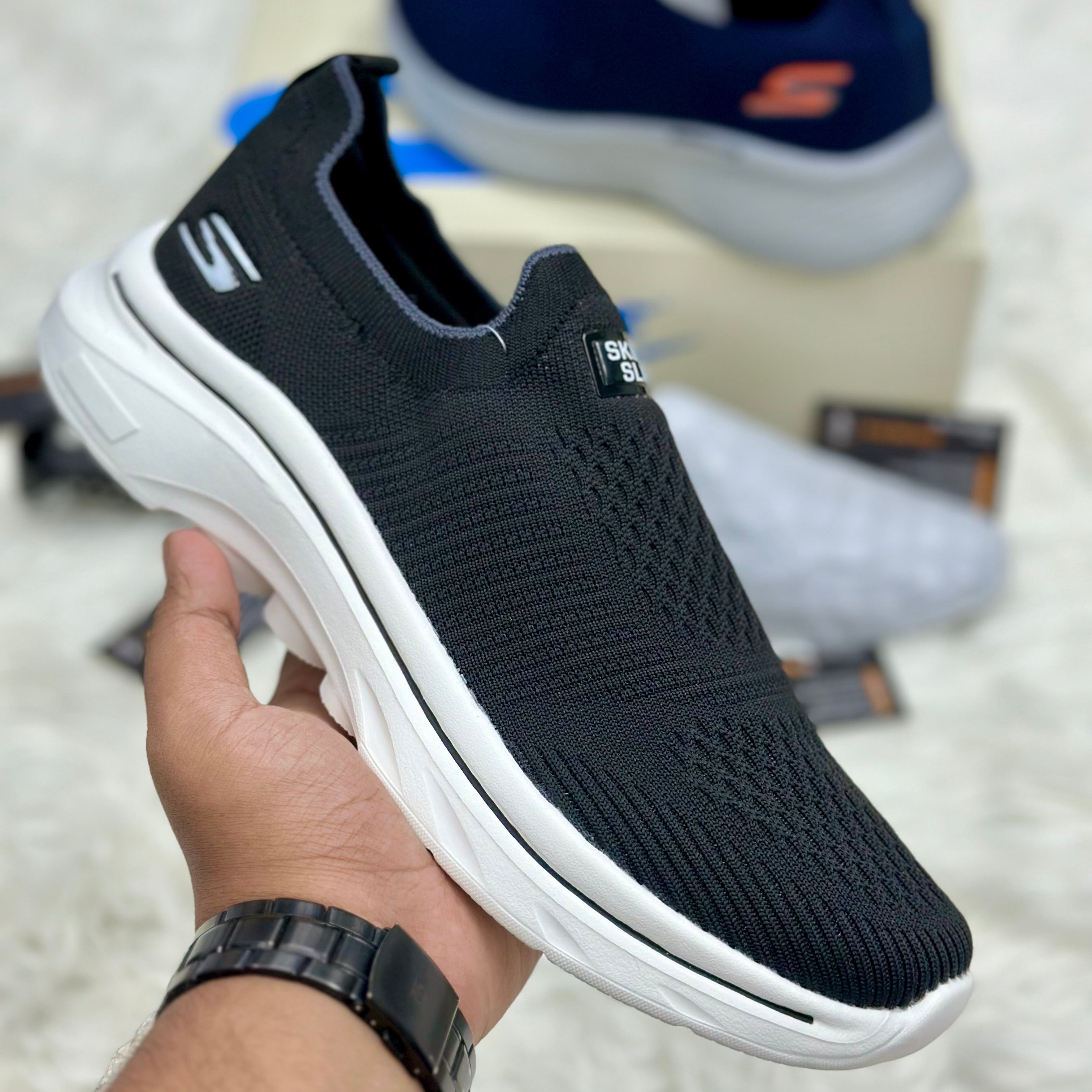 Skechers Slip-Ins Max Cushioning — Black/White.