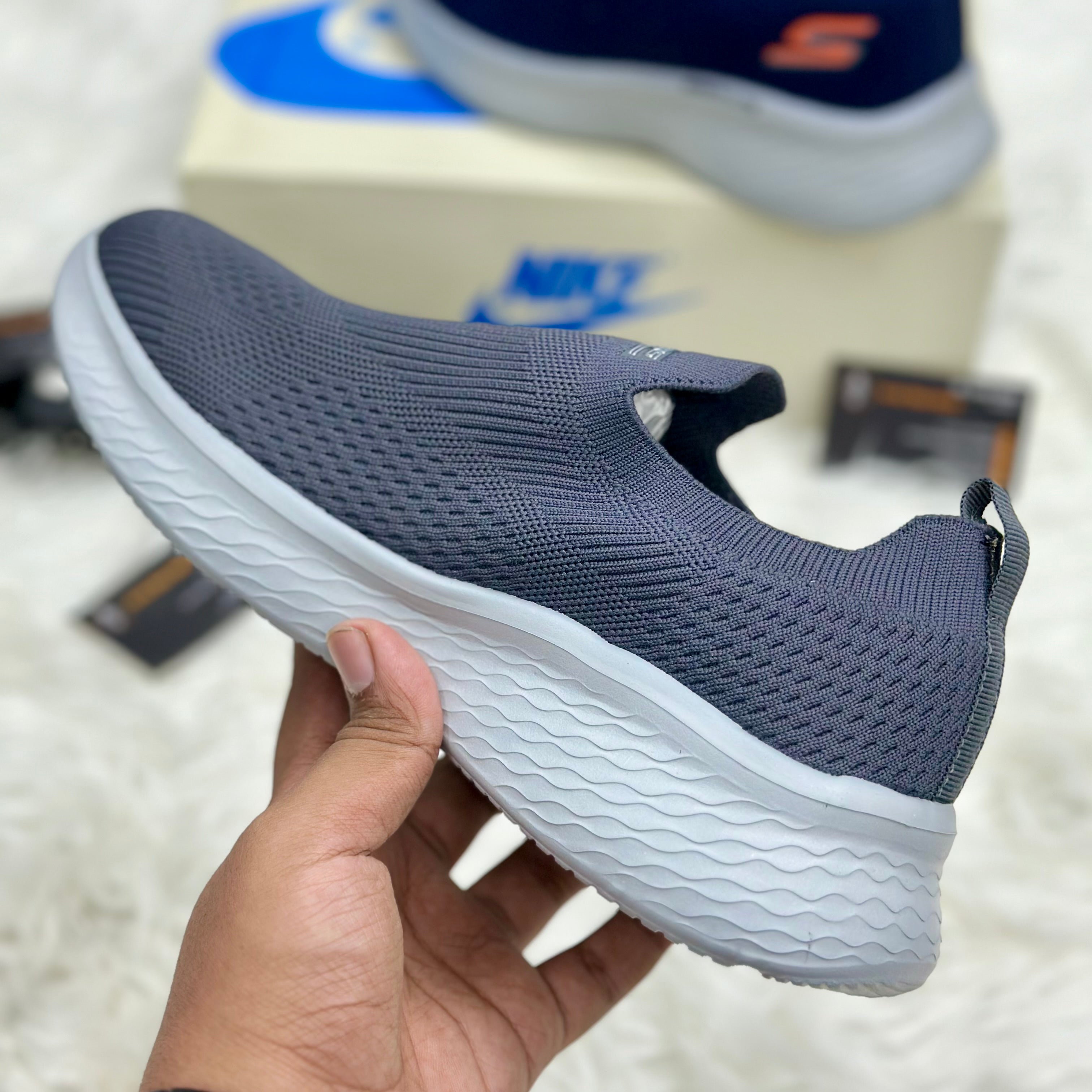 Skechers BOBS Sport Skech-Lite Slip-On — Grey/White.