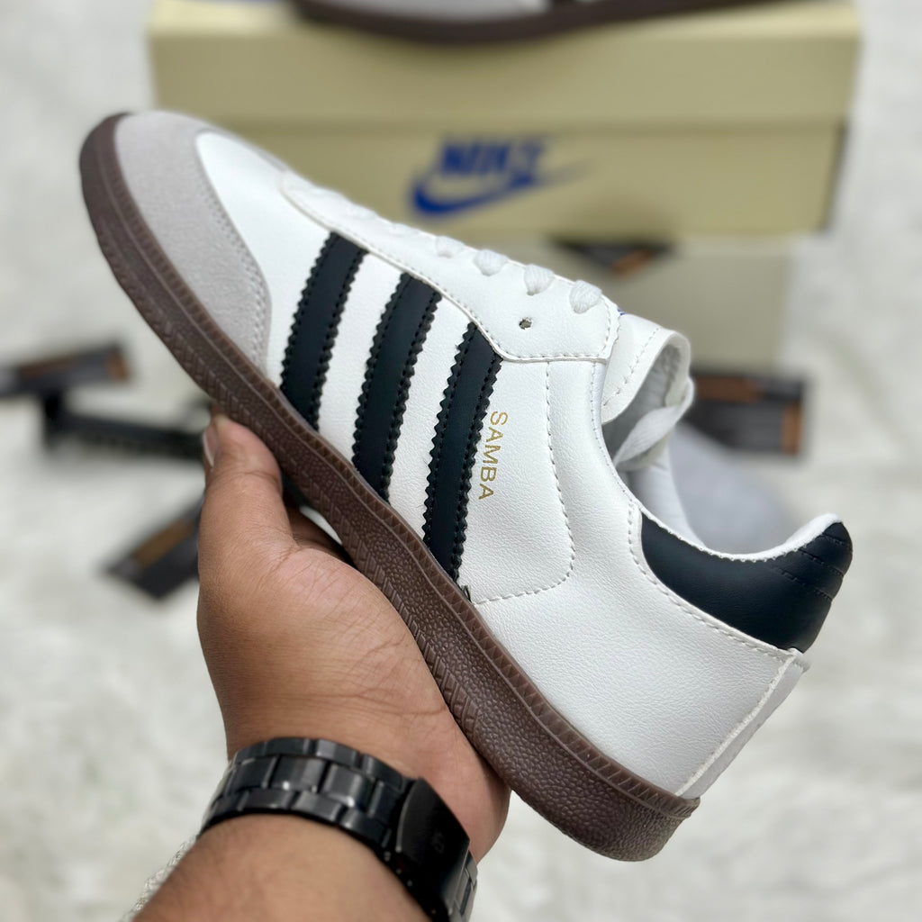 Adidas Samba OG — White/Black/Gum.